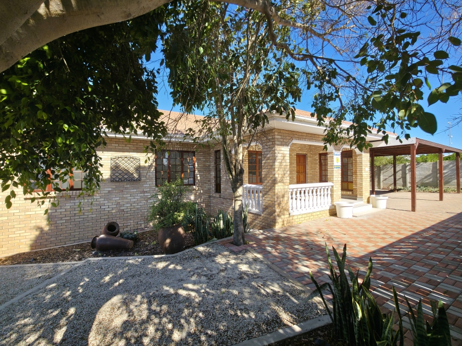 3 Bedroom Property for Sale in Wavecrest Eastern Cape